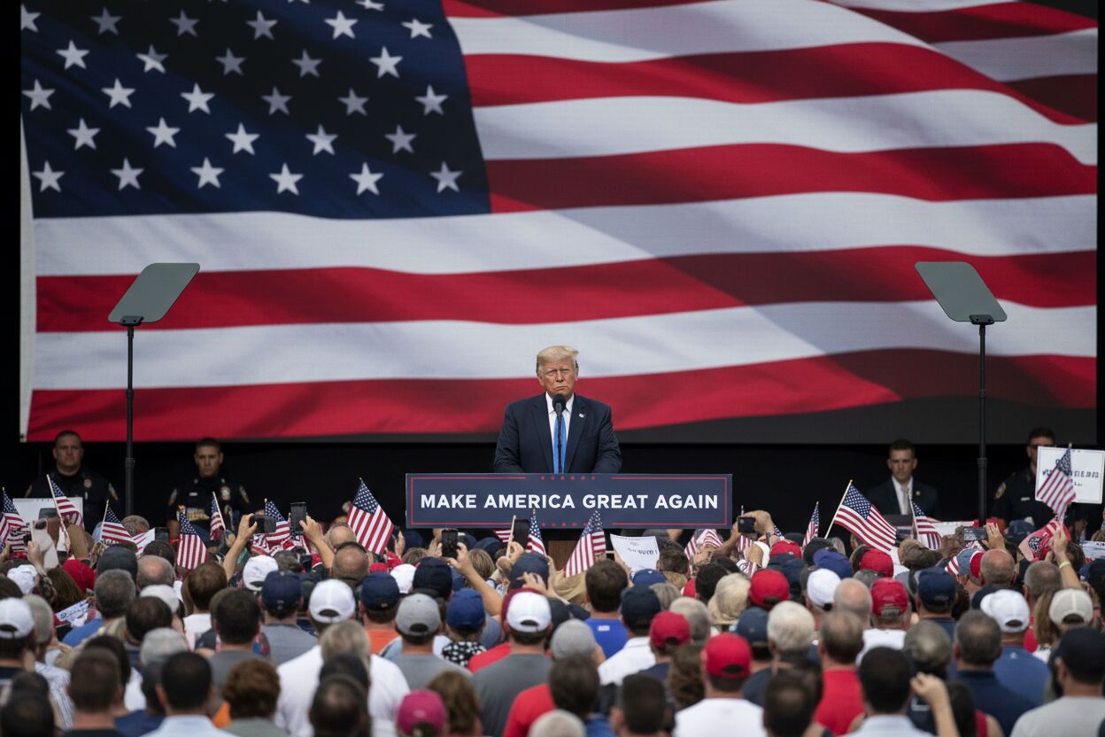 Trump frena proyectos eólicos por seguridad nacional en EU