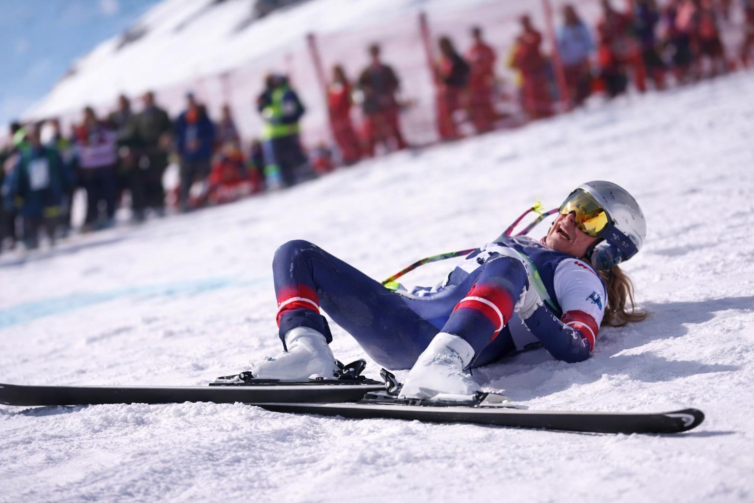 Lindsey Vonn sufre accidente en los Juegos Olímpicos de Invierno y genera preocupación mundial