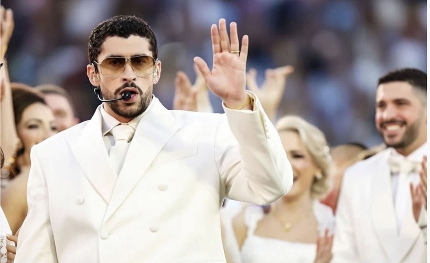 Bad Bunny domina las listas musicales tras su show explosivo en el Super Bowl 2026