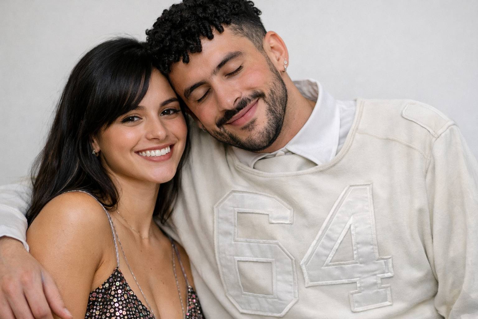 Bad Bunny y Gabriela Berlingeri