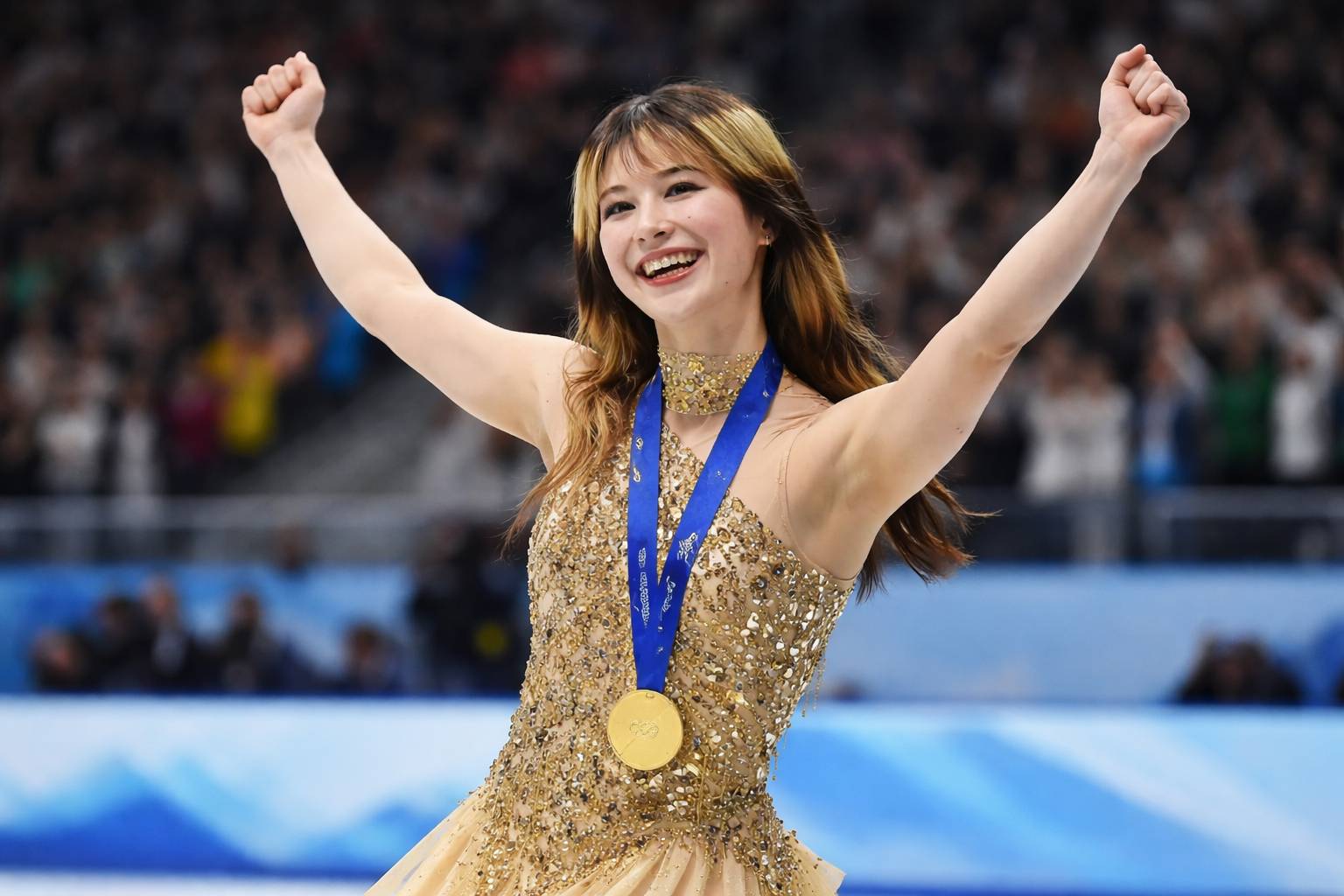 Alysa Liu gana el oro olímpico y hace historia en el patinaje artístico femenino