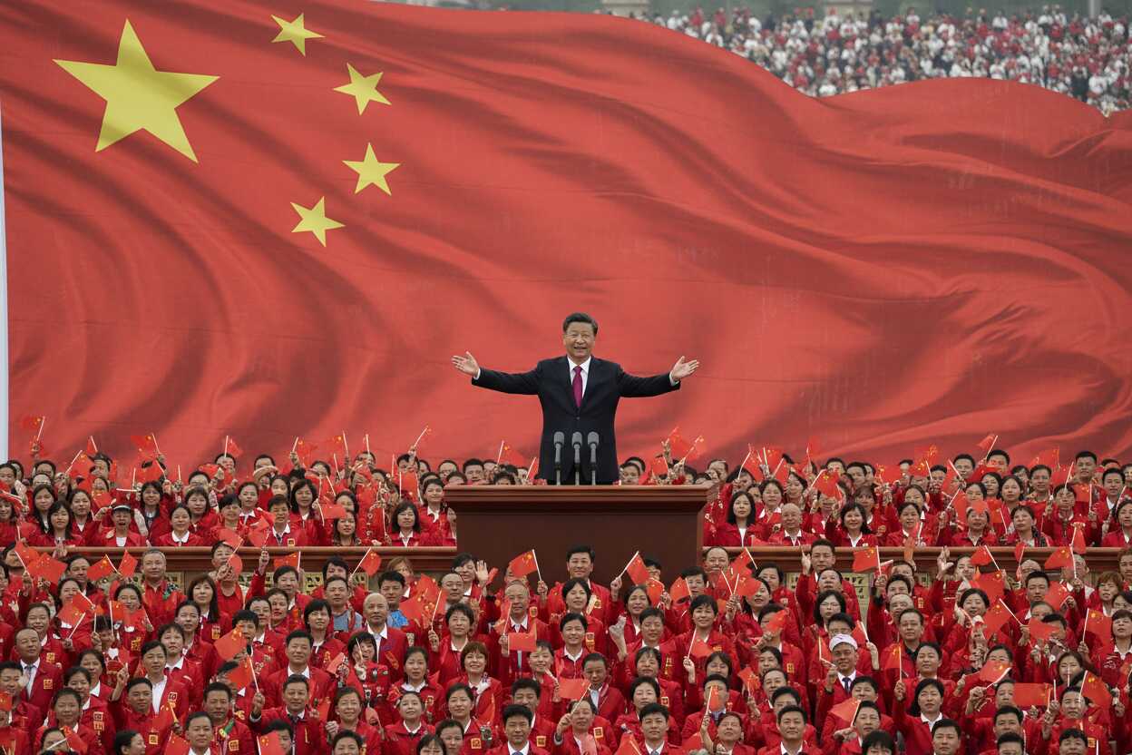 China se beneficia del conflicto en Ucrania mientras Occidente se desgasta