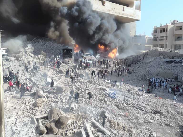 Israel bombardea hospital Al-Ahli en Gaza, causando crisis humanitaria y condenas internacionales